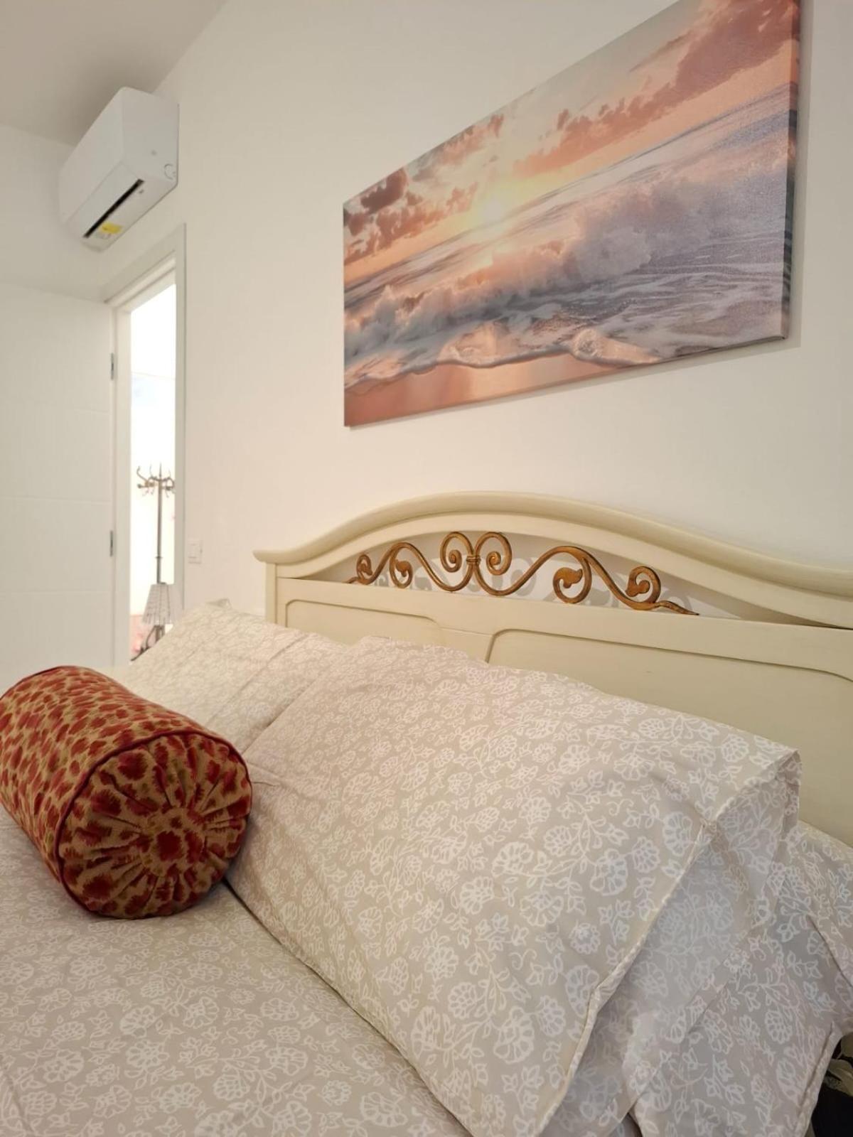 Casa Del Sole Con Giardino Apartment