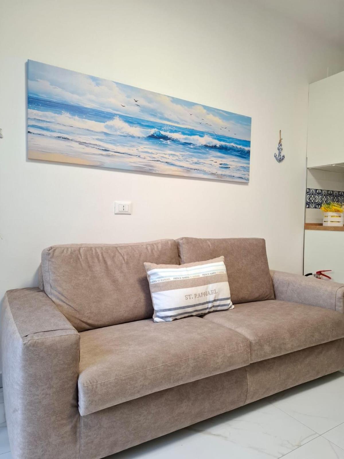 Casa Del Sole With Garden Apartment *